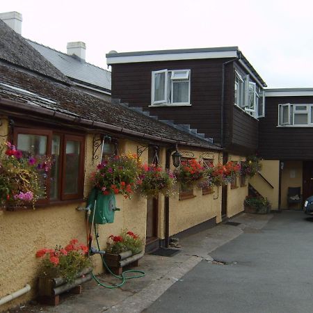 Borderers Inn เบรคอน ภายนอก รูปภาพ